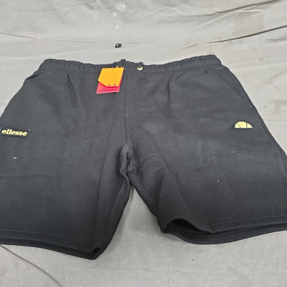 ELLESSE NOLI FLEECE SHORTS - SIZE 2XL