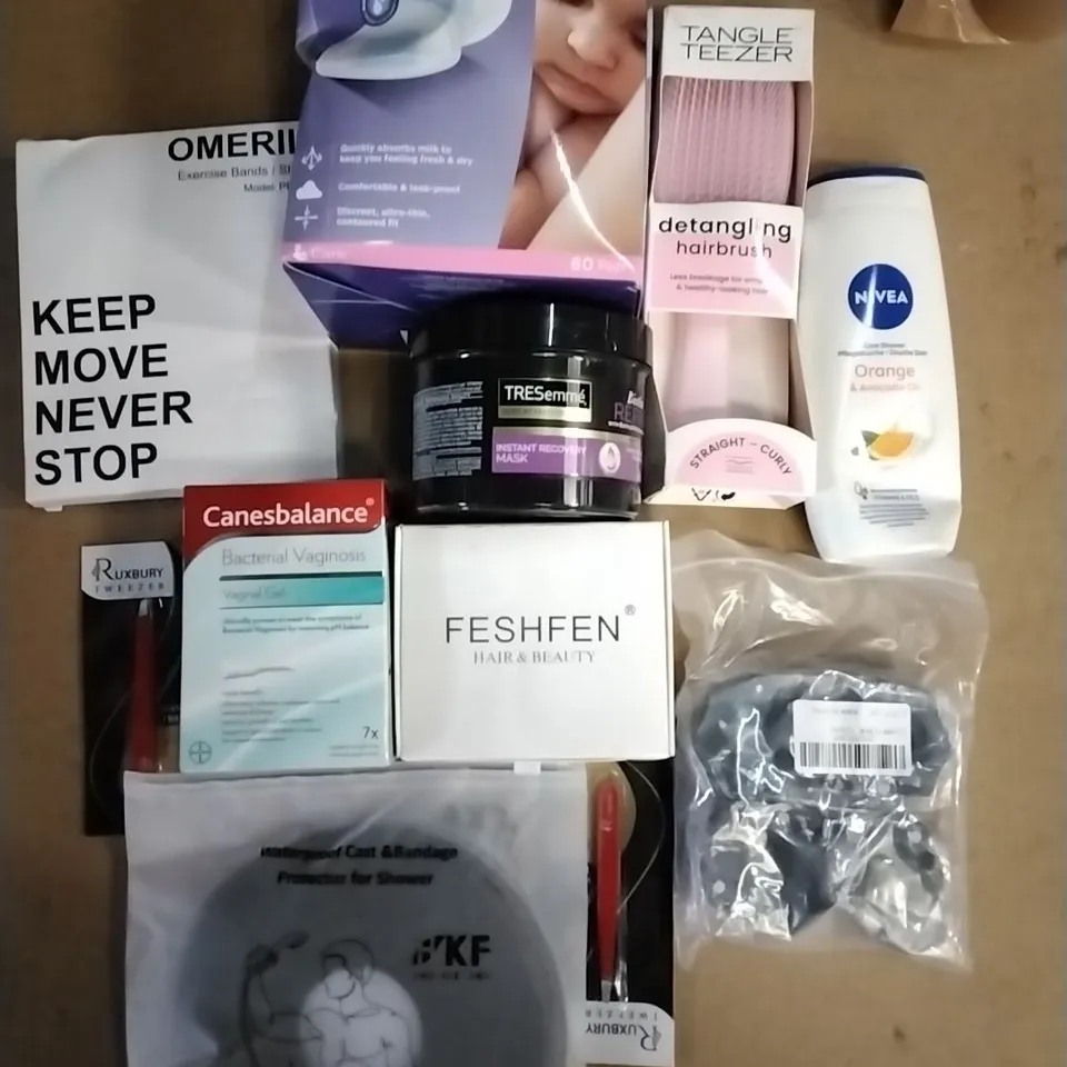 BOXED TO CONTAIN ASSORTED HEALTH AND BEAUTY PRODUCTS INCLUDING SUPPLEMENTS, HAIR PRODUCT, SKIN CARE ETC 