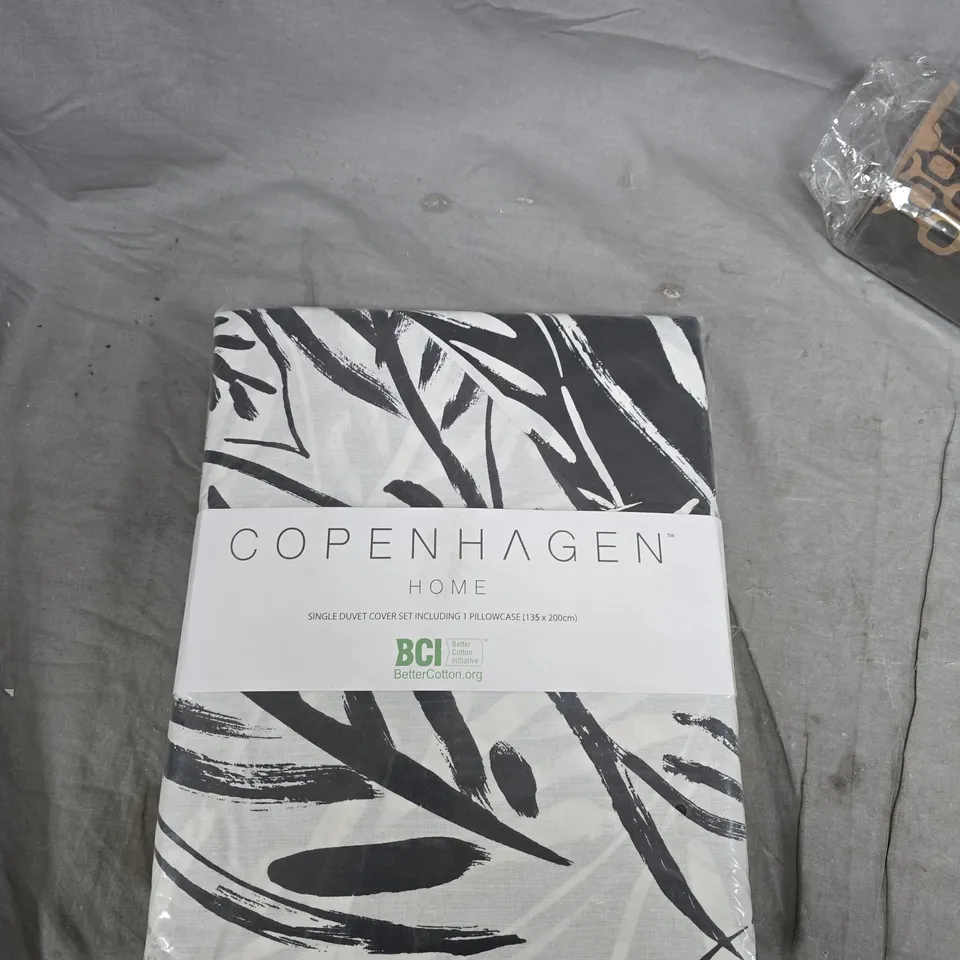 COPENHAGEN HOME DUVET COVER SET – SINGLE (135 X 200 CM)