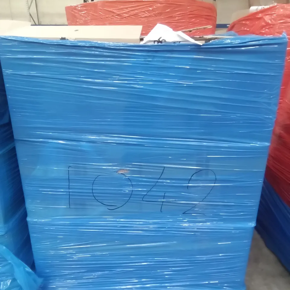 PALLET OF ASSORTED ITEMS INCLUDING MINI POP KEYCHAIN, HOODIE BLANKET, BROWN BEAR LIMESCALE REMOVER, FACE MASK, COMFORT WIRE FREE SHAPER BRA, DIANA ROSS CD