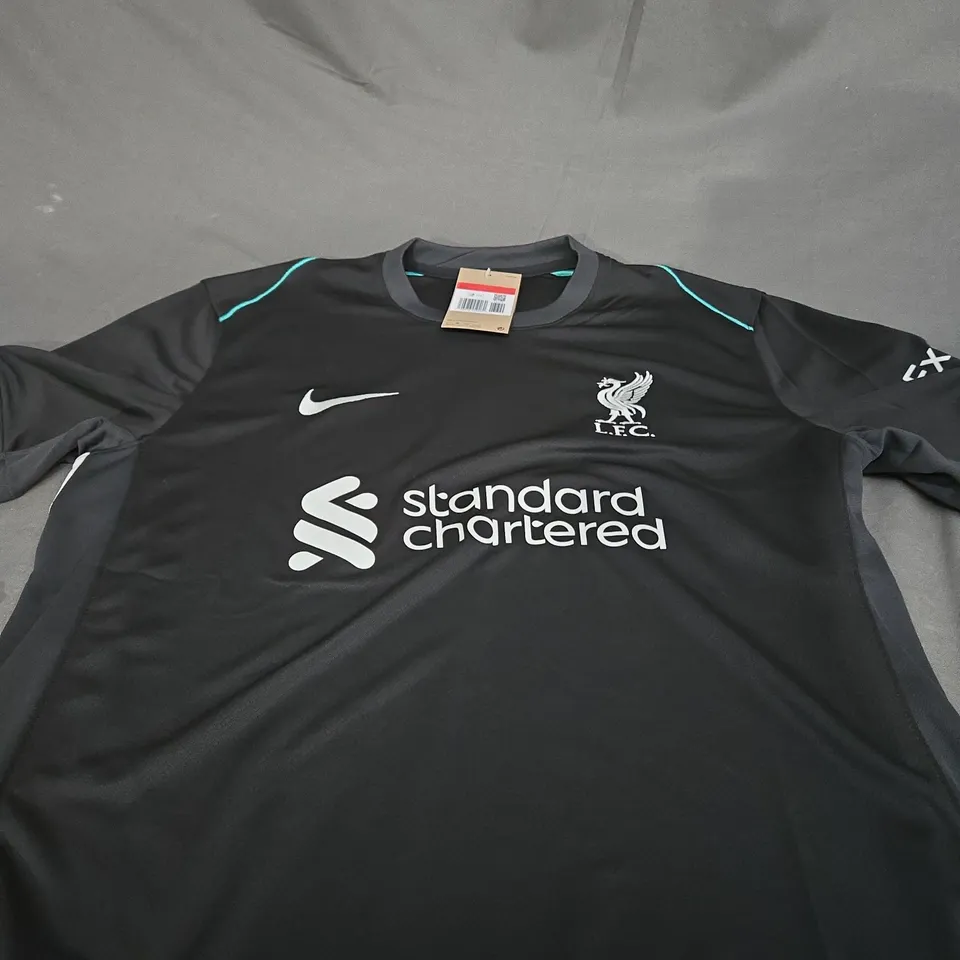 NIKE LIVERPOOL FOOTBALL CLUB SHIRT - SIZE LARGE