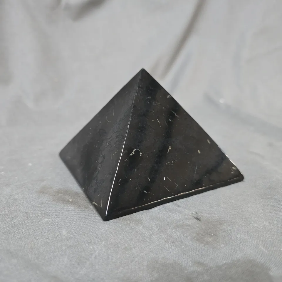 BOXED NATURAL SHUNGITE PYRAMID FIGURINE