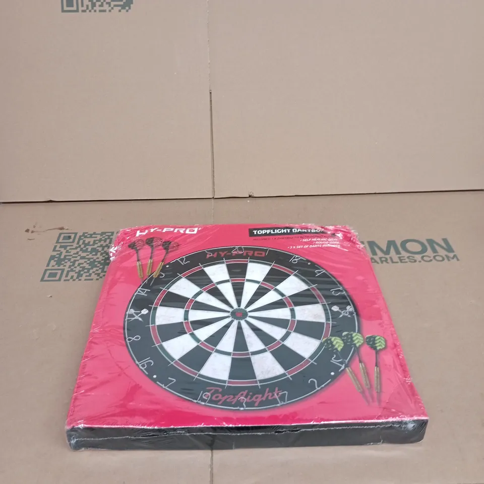 HY-PRO TOPFLIGHT DARTBOARD