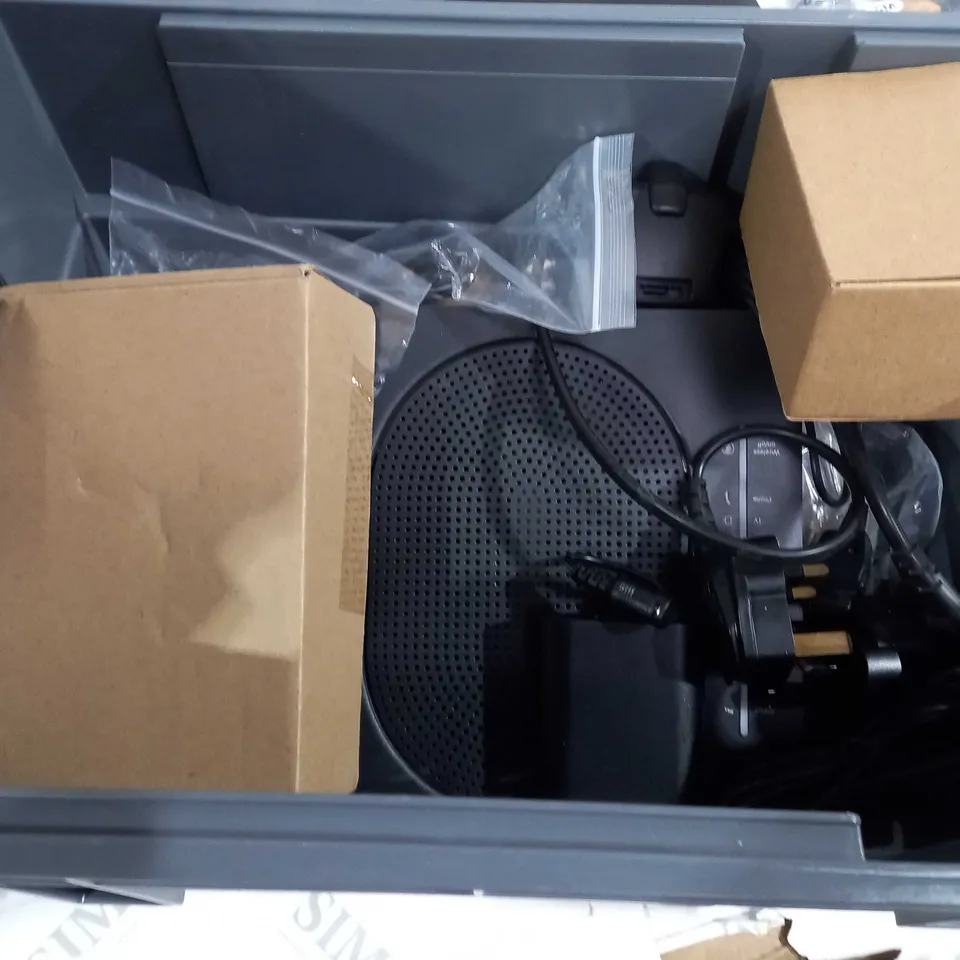 APPROX 10 ASSORTED ITEMS TO INCLUDE SKY BOX, ROUTER, CABLES