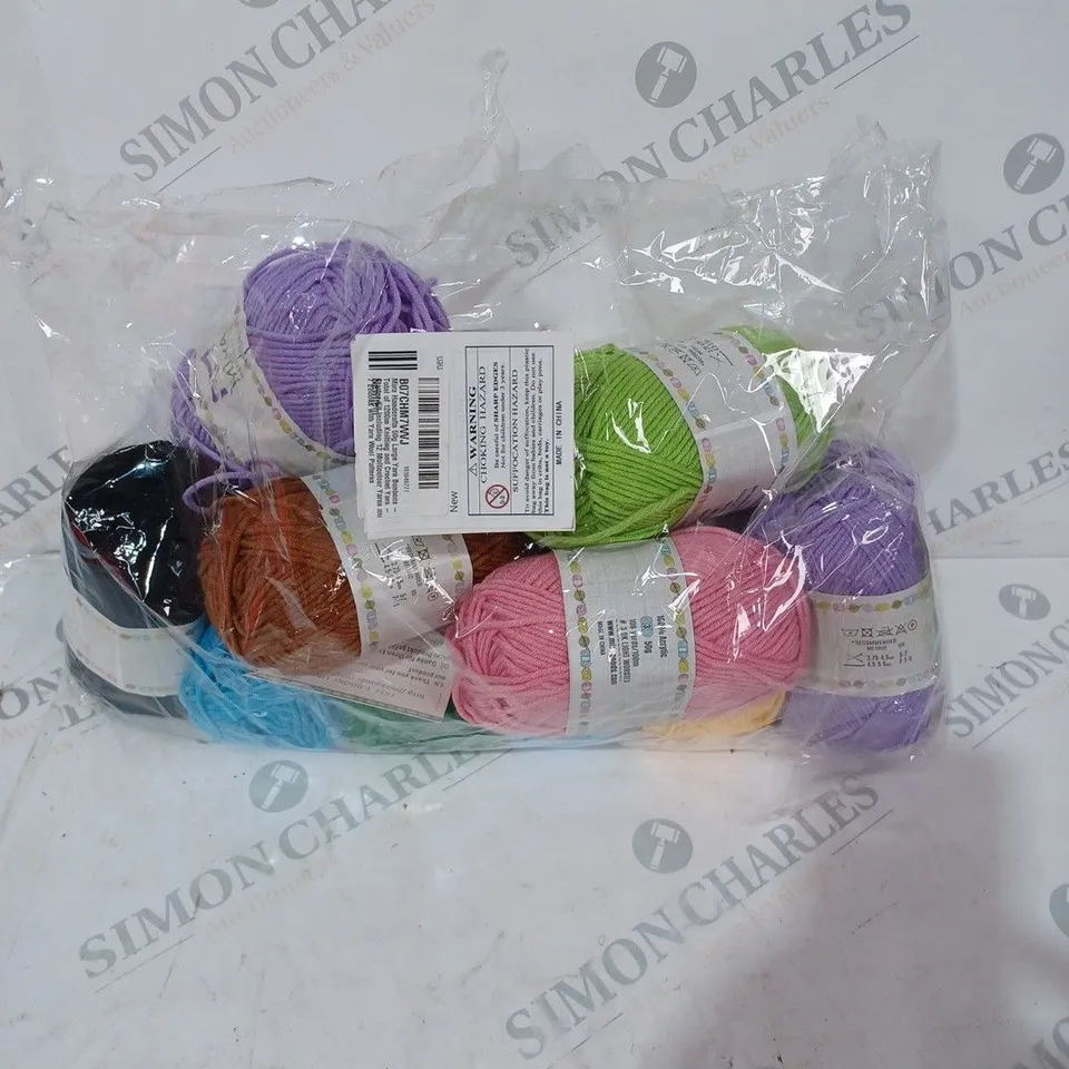 MIRA ASSORTMENT OF KNITTING YARN IN VARIOUS COLOURS