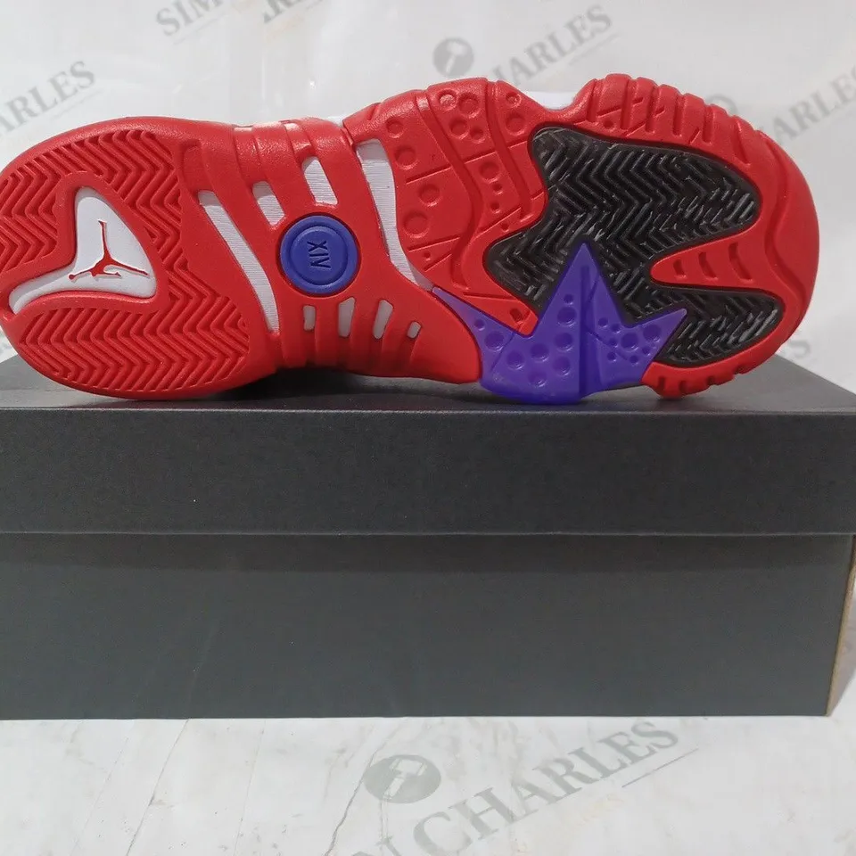 BOXED PAIR OF NIKE JUMPMAN TWO TREY SHOES IN BLACK/RED UK SIZE 6