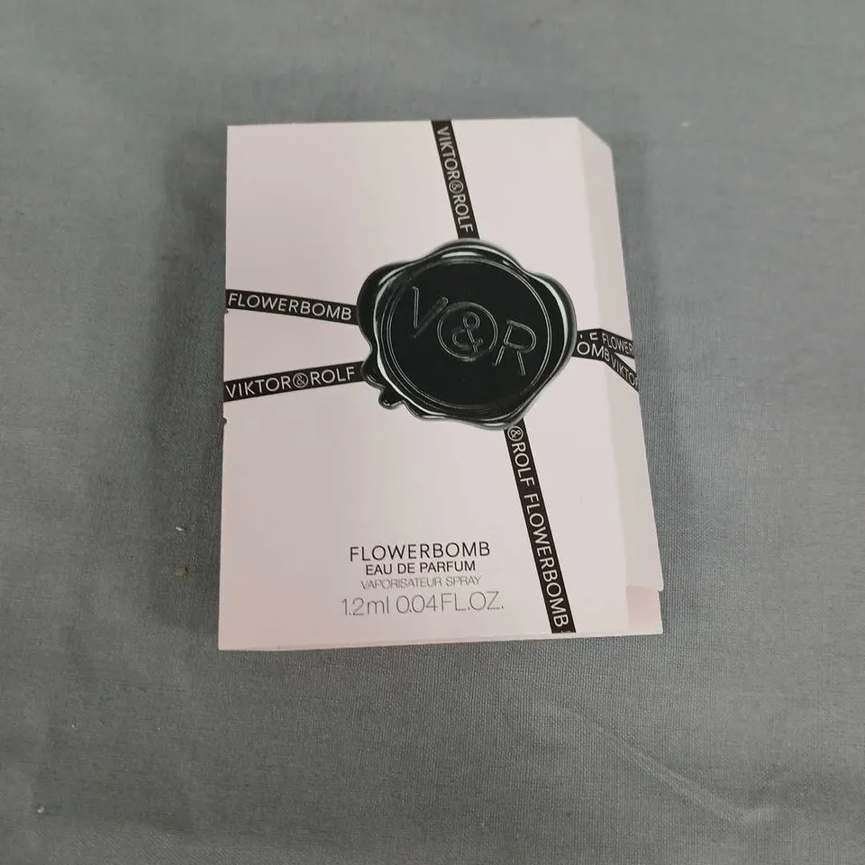 LARGE QUANTITY OF VIKTOR & ROLF FLOWERBOMB EAU DE PARFUM – MINI BOXED SAMPLE (1.2 ML)