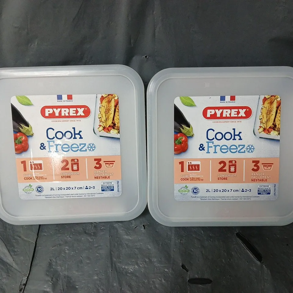 2 PYREX COOK AND FREEZE SQUARE DISH WITH LID 2L 