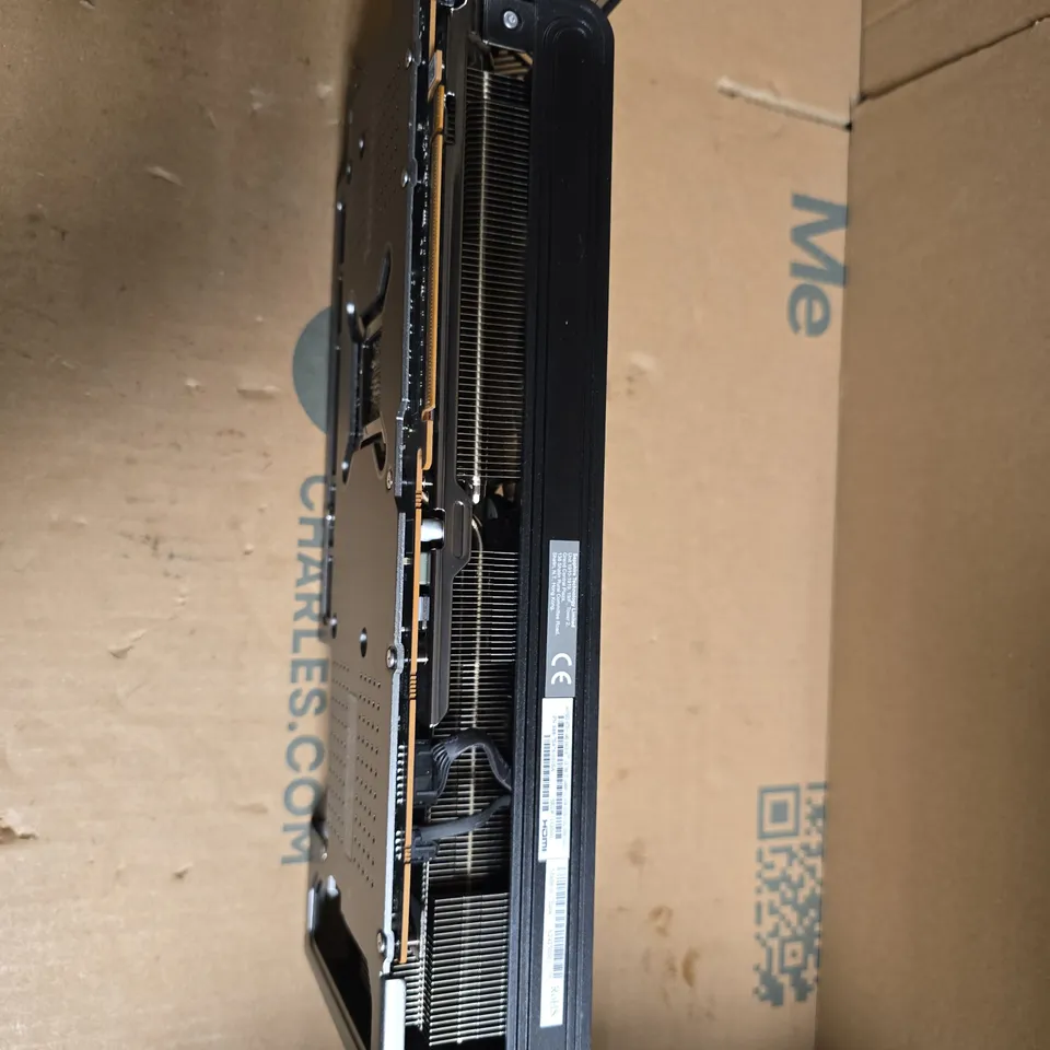 AMD RADEON GRAPHICS CARD – TRIPLE-FAN PCIE GPU 