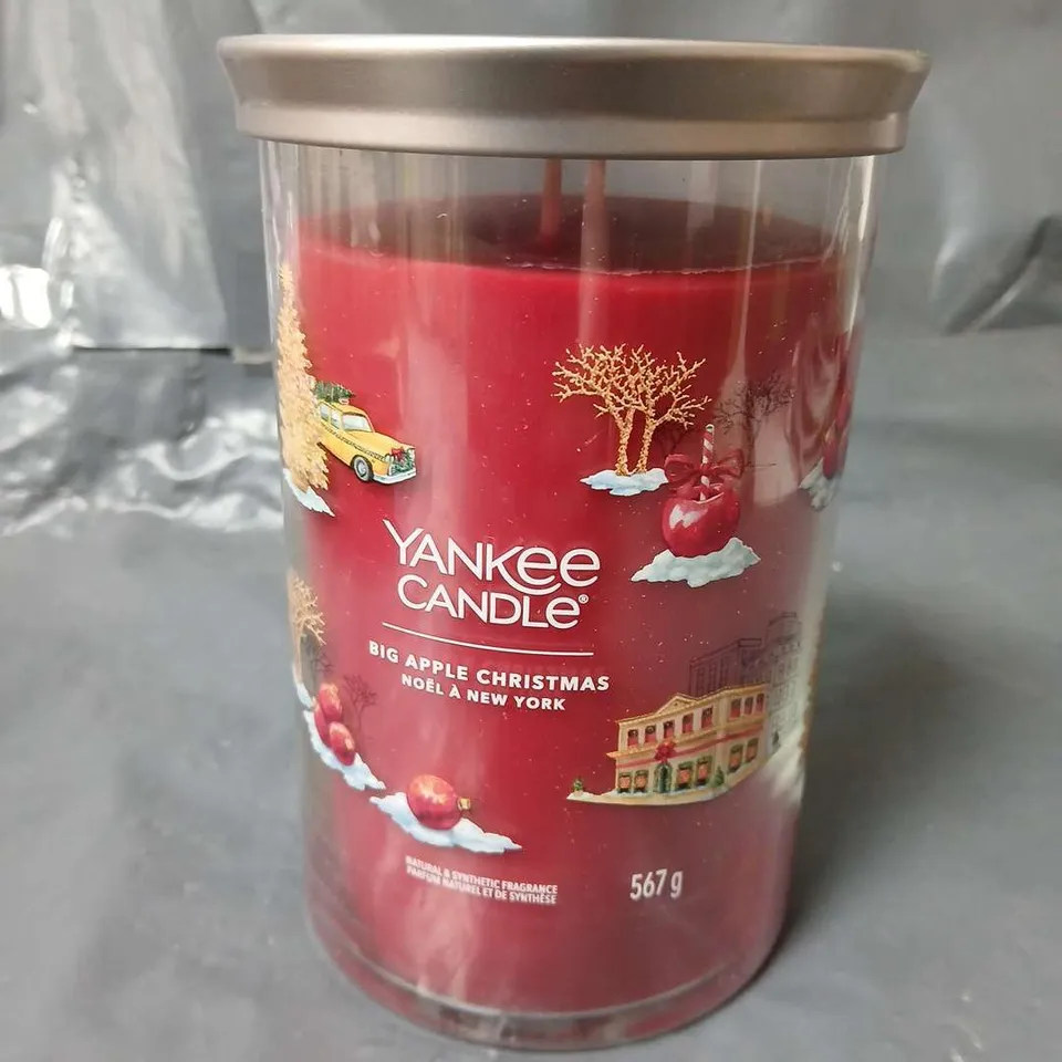 YANKEE CANDLE BIG APPLE CHRISTMAS 567G CANDLE