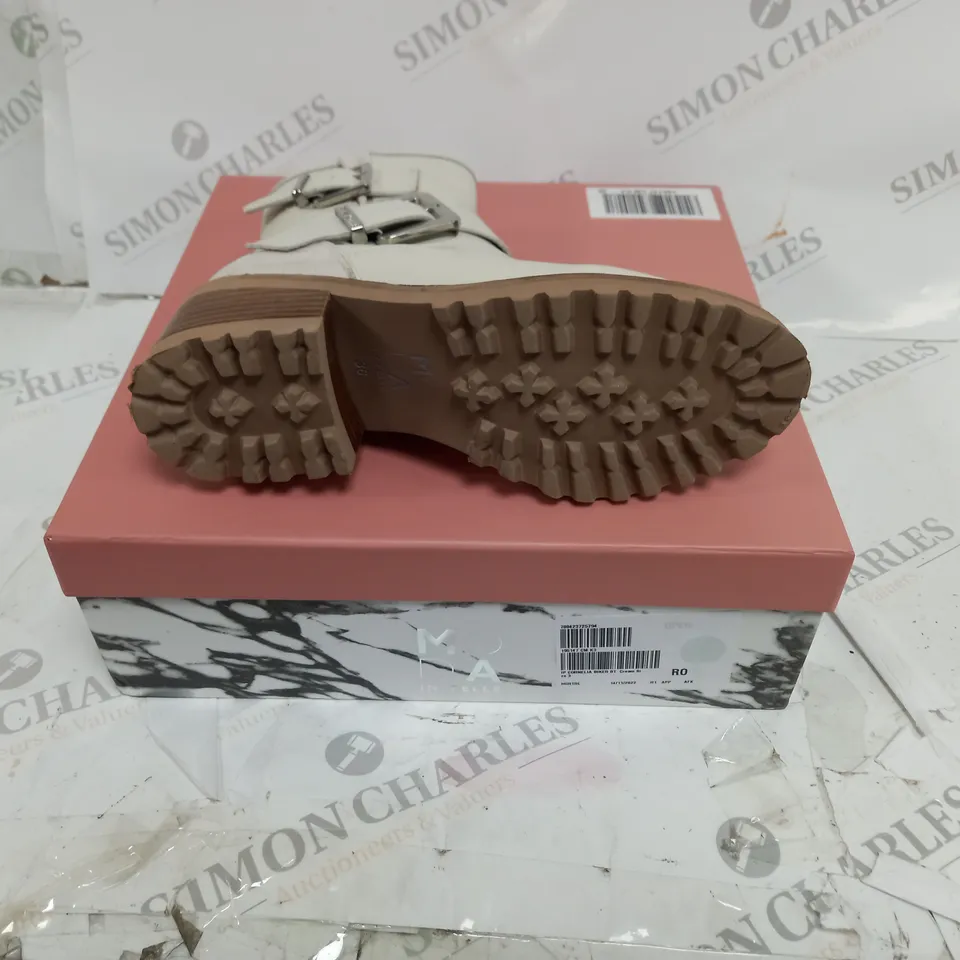 BOXED MODA CORNELIA BIKER BOOTS SIZE 3 