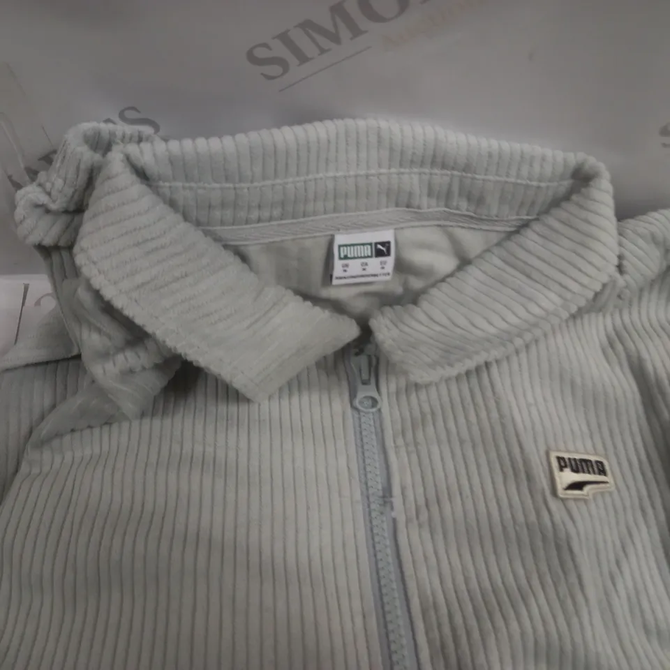 LOT OF 8 ASSORTED ITEMS TO INCLUDE PUMA CORD JACKET, MICROFIBRE CLOTHS AND FURREAL WALKALOTS