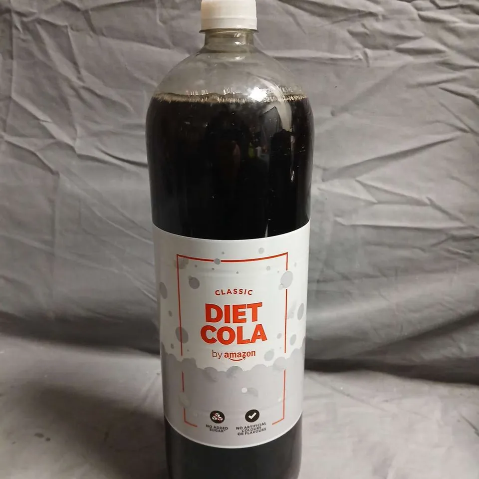 APPROXIMATELY 5 BOTTLES OF DIET COLA - COLLECTION ONLY
