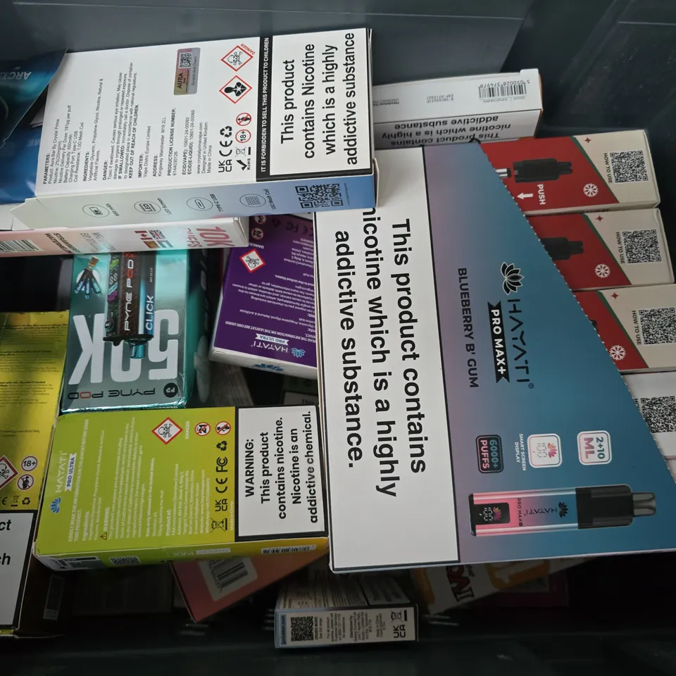 APPROXIMATELY 15 ASSORTED E-CIGARETTE PRODUCTS TO INCLUDE BRANDS SUCH AS HAYATI, PYNE POD, IVG, ETC - COLLECTION ONLY