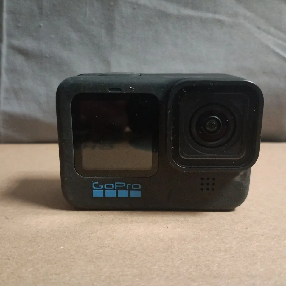 GOPRO HERO10 BLACK ACTION CAMERA