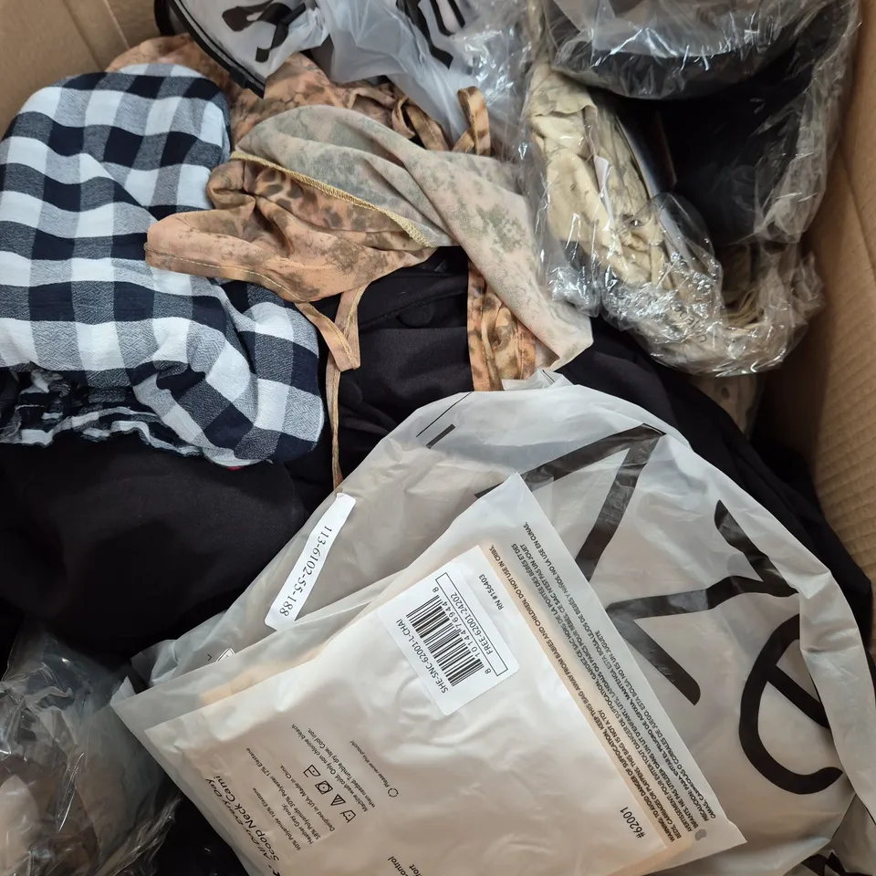 LARGE BOX OF ASSORTED CLOTHING ITEMS IN VARIOUS SIZES, STYLES AND COLOUR 