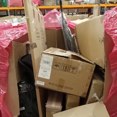 PALLET OF ASSORTED HOUSEHOLD GOODS AND PRODUCTS TO INCLUDE; OFFICE CHAIR, IRONING BOARD, MIRROR, BOXED FURNITURE ETC