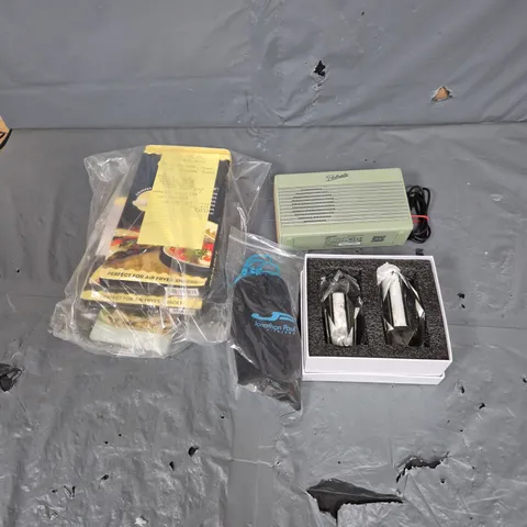 BOX OF APPROX 10 ASSORTED HOUSEHOLD ITEMS TO INCLUDE - CRIMPIT SET - JULIEN MACDONALD CANDLE HOLDER SET - ROBERTS RAMBLER MINI DIGITAL RADIO - ETC