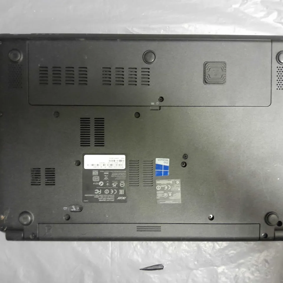 ACER TRAVEL MATE P455 SERIES Z5WC2 IN BLACK 