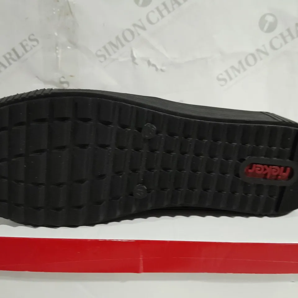 BOXED RIEKER HIGH TOP CUFFED SHOES, LEOPARD/BLACK - SIZE 7.5