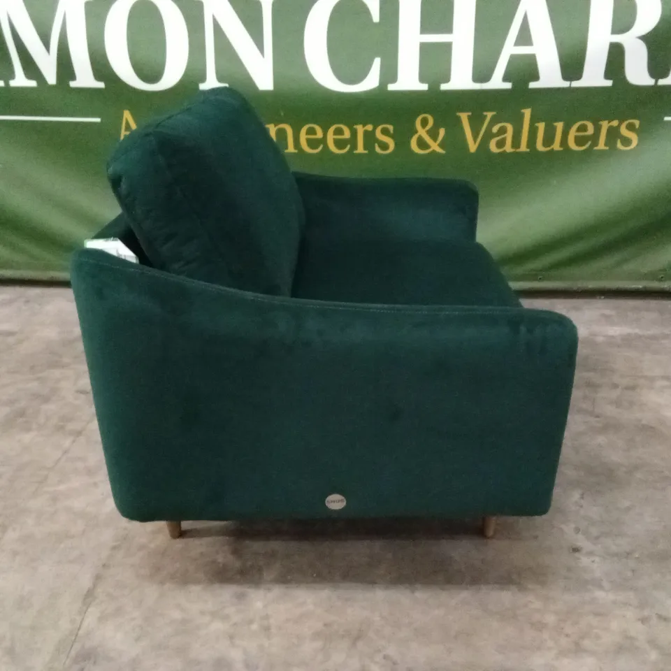 BRAND NEW SNUG REBEL PINE GREEN VELVET SNUGGLER CHAIR