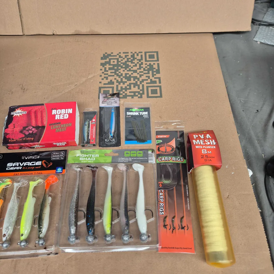 FISHING TACKLE ASSORTMENT – LURES, RIGS & ACCESSORIES