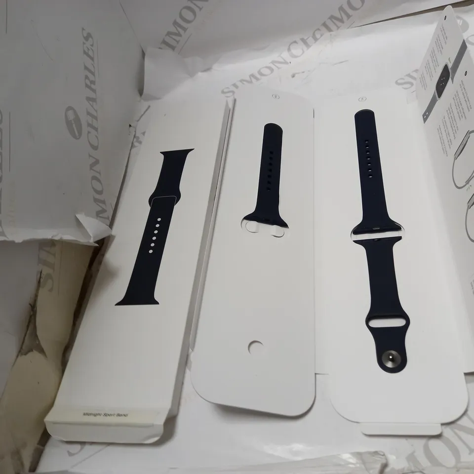 APPLE WATCH MIDNIGHT SPORT BAND - GRAPHITE STAINLESS STEEL PIN 41MM 