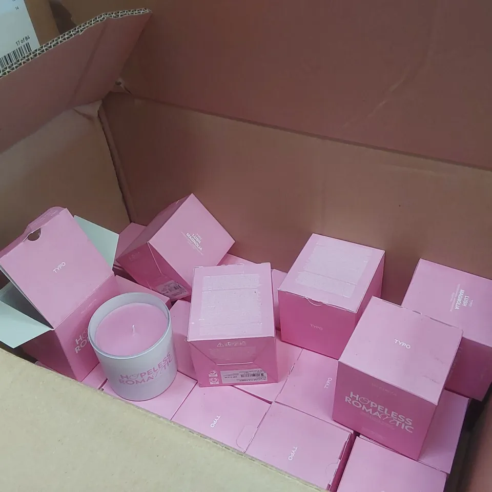 PALLET CONTAINING A VERY LARGE QUANTITY OF BRAND NEW ASSORTED ITEMS INCLUDING: TROPHY PLANTER ORNAMENTS, SCENTED CANDLES, JEANS, SHIRTS, CAR FRESHENERS ECT