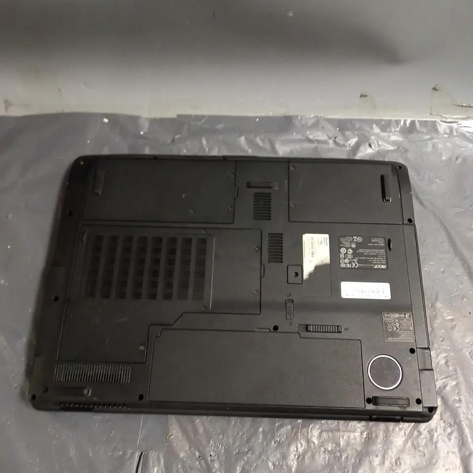ACER ASPIRE 7530 LAPTOP IN BLACK
