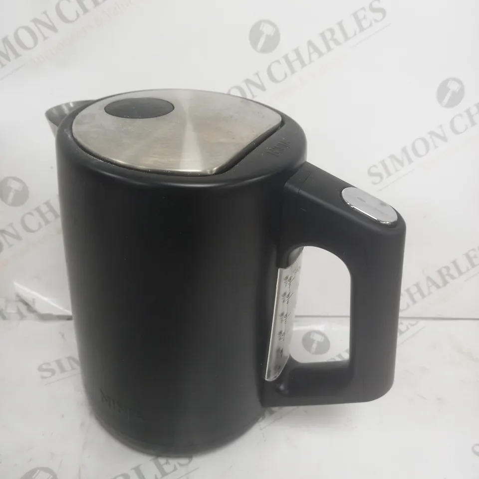 BOXED NINJA PERFECT TEMPERATURE KETTLE KT200UK