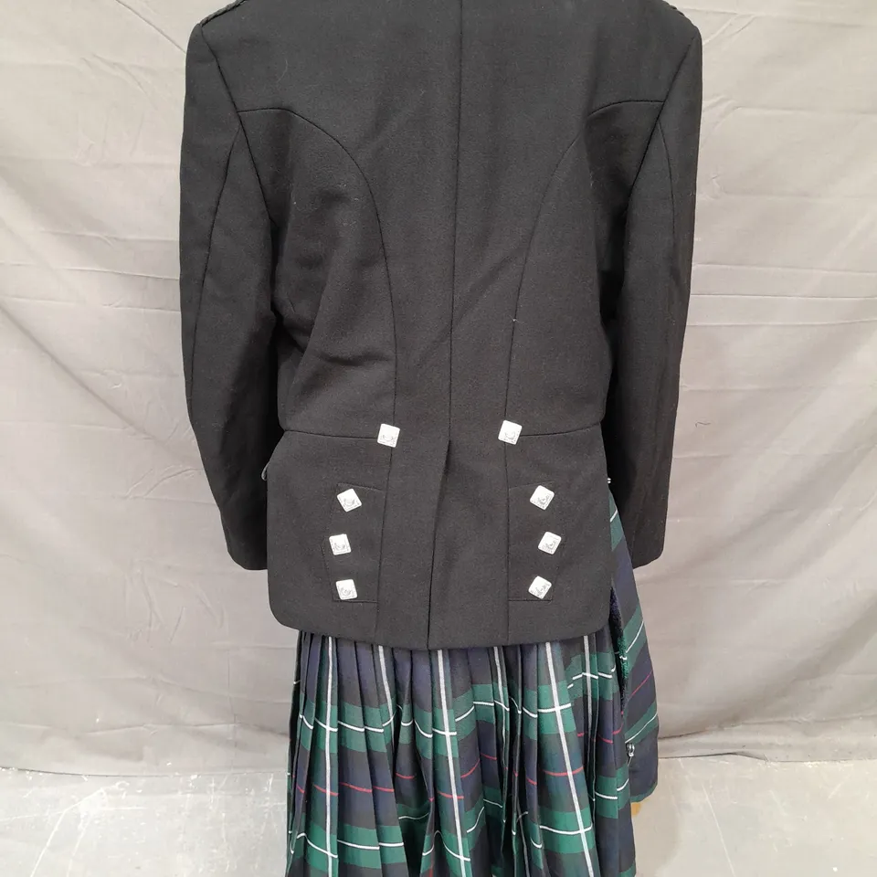 SCOTTISH KILT SUIT WITH BOW TIE IN BLACK/GREEN TARTAN JACKET SIZE 36R KILT SIZE 30/32