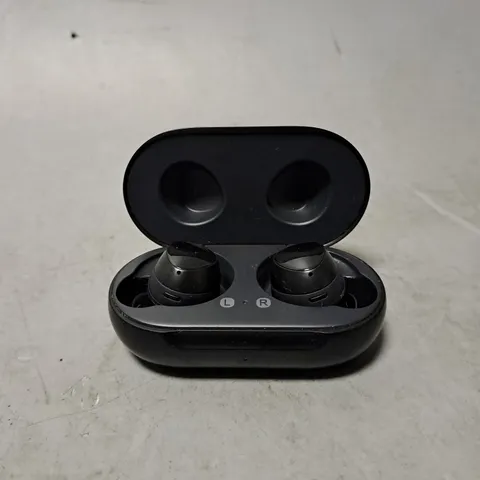 SAMSUNG BUDS EARBUDS 