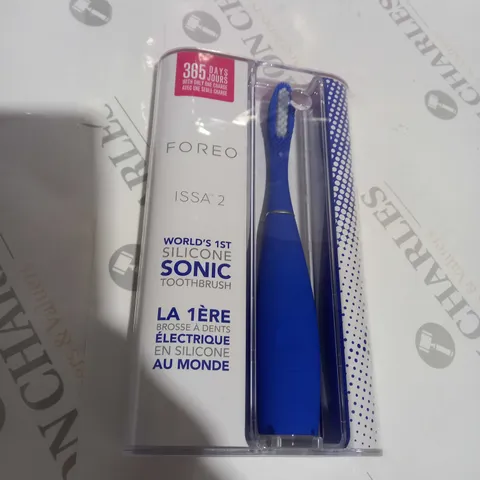 FOREO ISSA 2 SILICONE TOOTHBRUSH - COBALT BLUE