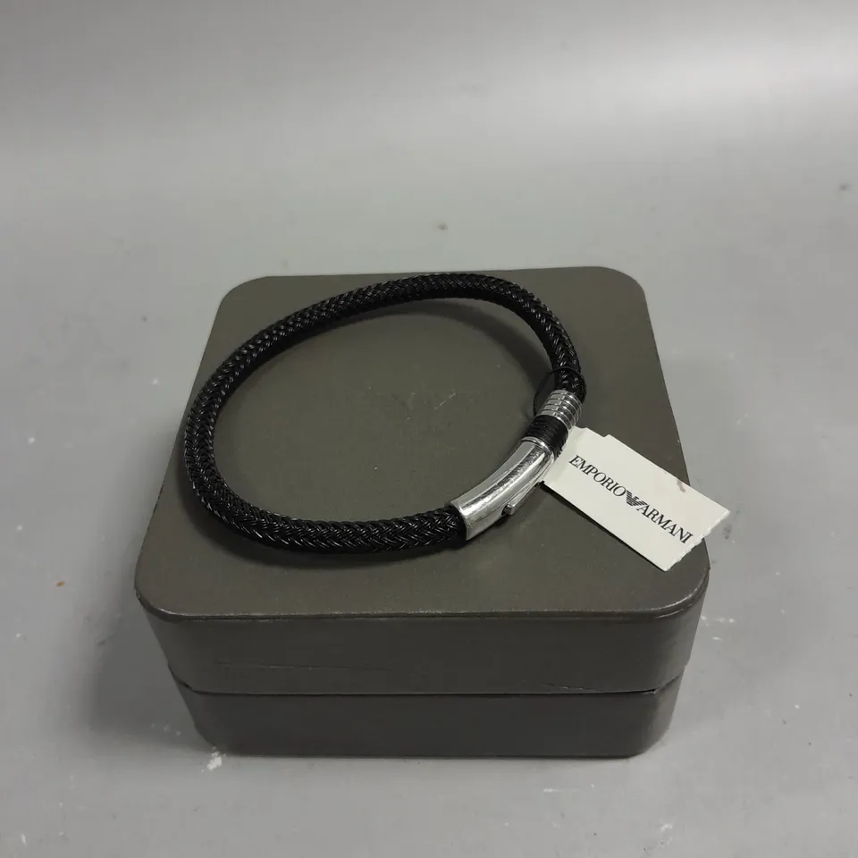 EMPORIO ARMANI BRACELET ESSENTIAL BLACK