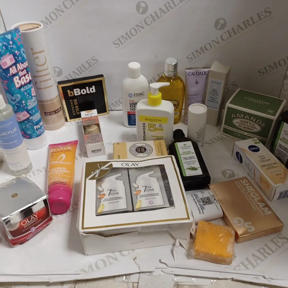 LOT OF APPROX 20 ASSORTED HEALTH AND BEAUTLY- NO.7 FOUNDATION, NATURIUM SERUM, SHE GLAM OIL CONTROL POWER
