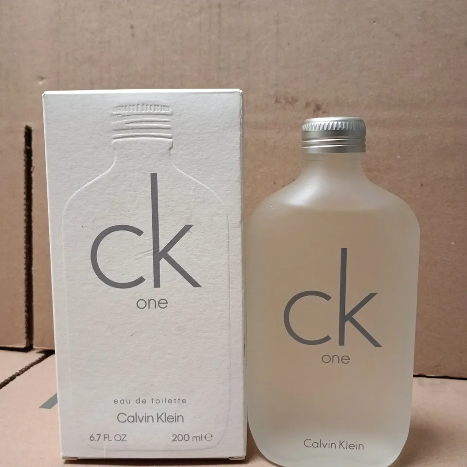 BOXED CALVIN KLEIN ONE EAU DE TOILETTE 200ML