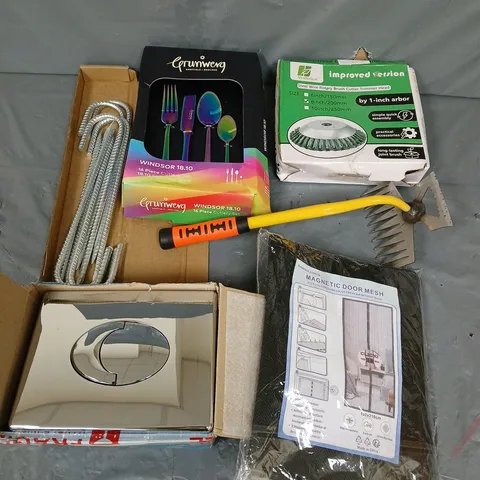 BOX OF APPROXIMATELY 12 ASSORTED HOUSEHOLD ITEMS TO INCLUDE - CUTLERY SET - MAGNETIC DOOR MESH - STEEL WIRE ROTARY BRUSH CUTTER HEAD - ETC - COLLECTION ONLY