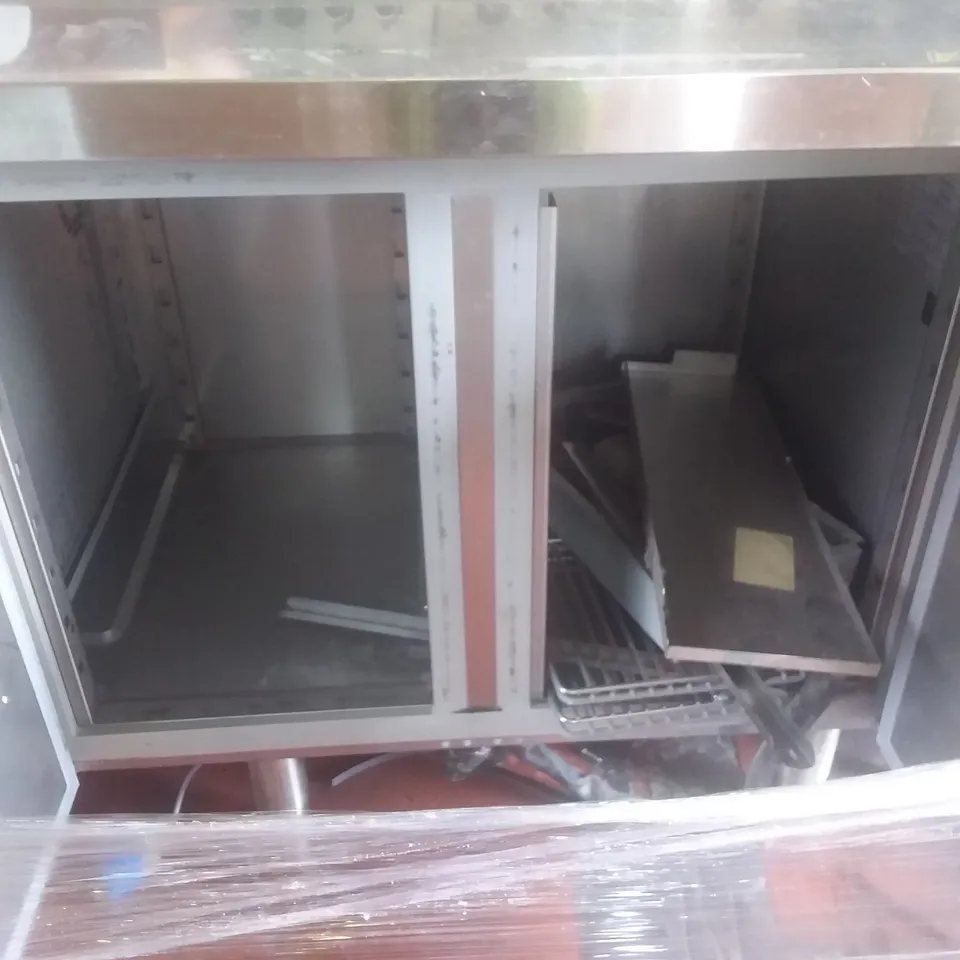 PREP TABLE WITH UNDERCOUNTER FRIDGES 