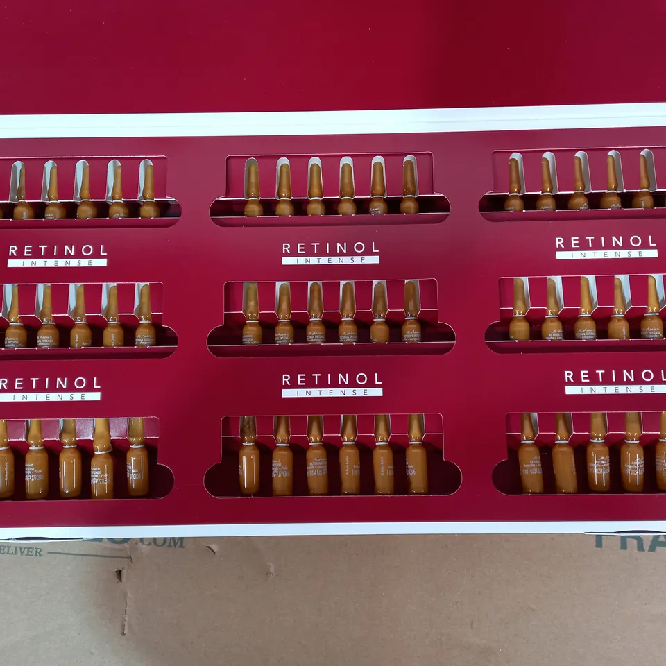 M. ASAM RETINOL INTENSE BEAUTY TREATMENT AMPOULES SET