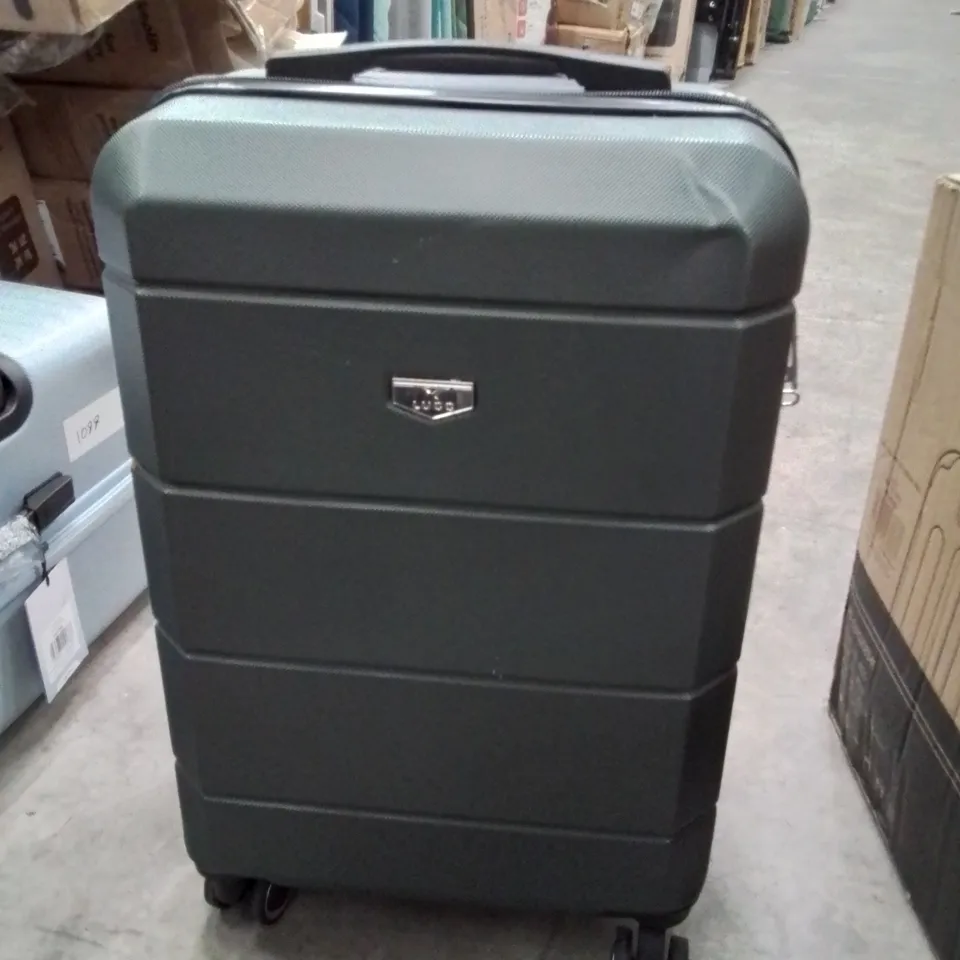 LUGG TRAVEL SUITCASE GREEN