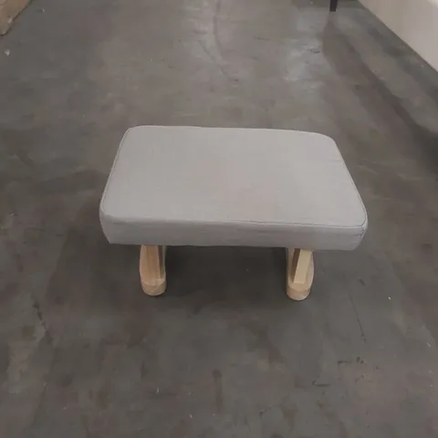 LINEN UPHOLSTERED FOOTSTOOL WITH WOODEN LEGS UPHOLSTERY COLOUR: KHAKI
