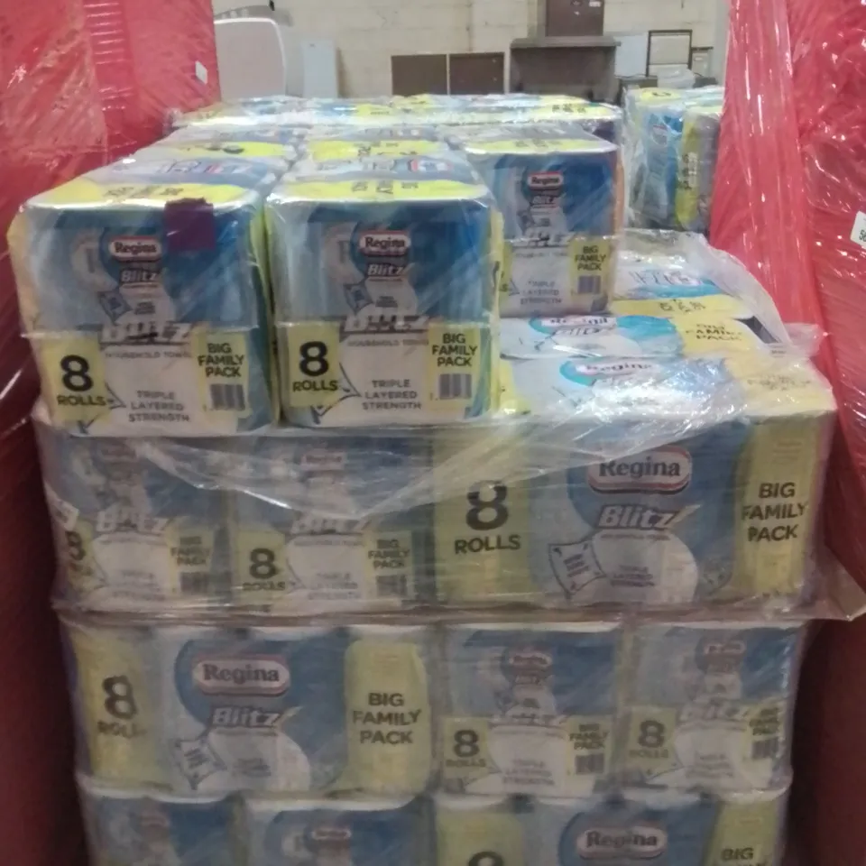PALLET CONTAINING LARGE QUANTITY OF BRAND NEW REGINA BLITZ KITCHEN ROLL PACKS OF 8