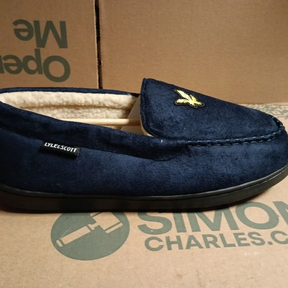 LYLE & SCOTT ASPEN PEACOAT SLIPPERS – NAVY, UK7