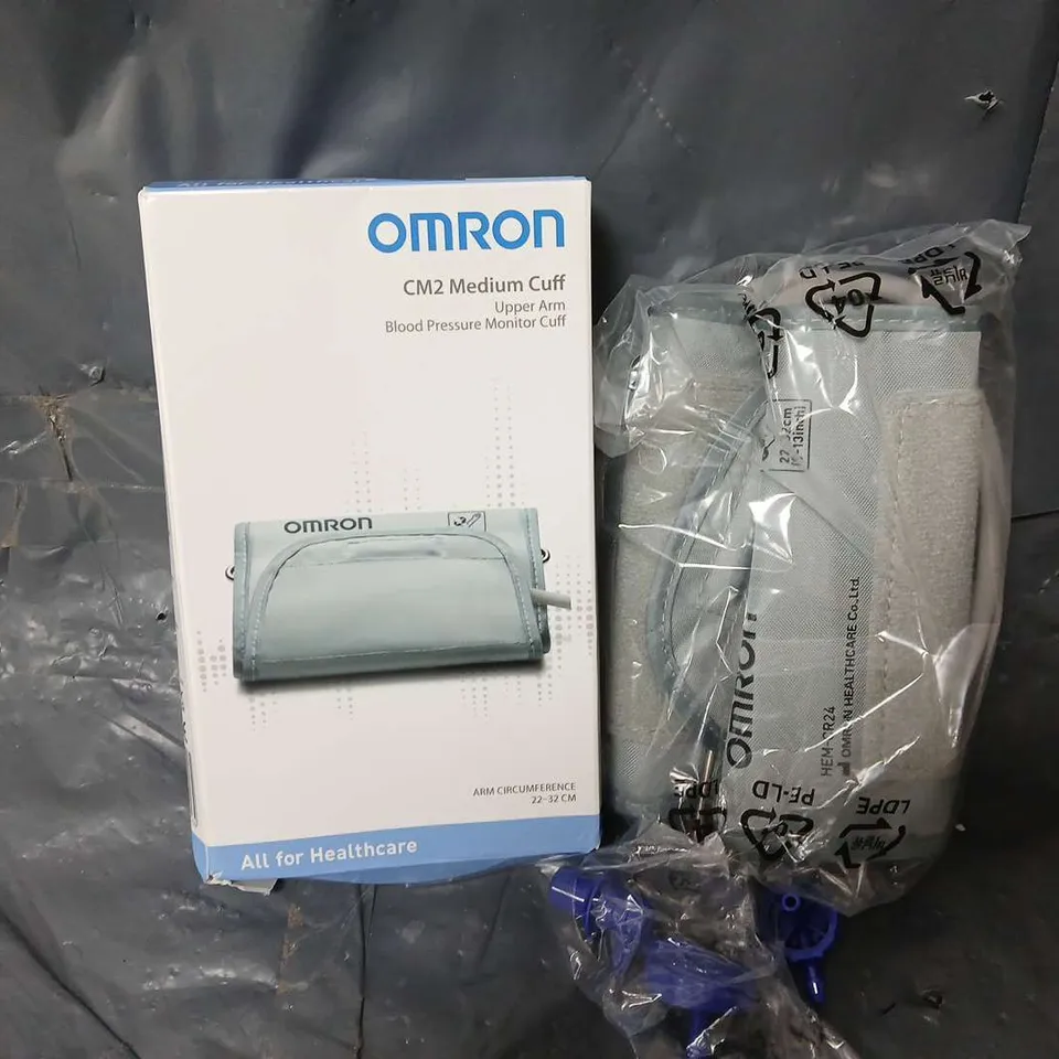 BOXED OMRON CM2 MEDIUM CUFF UPPER ARM BLOOD PRESSURE MONITOR CUFF