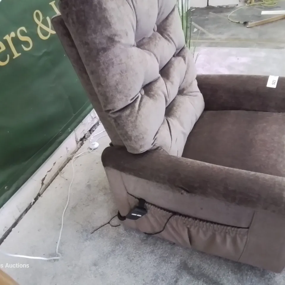 BRAND NEW JOYNSON HOLLAND LIFT & RISE CHAIR - VISCOSITY MINK FABRIC