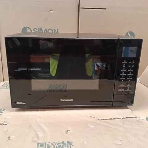 BOXED PANASONIC MICROWAVE NN-CT56JB