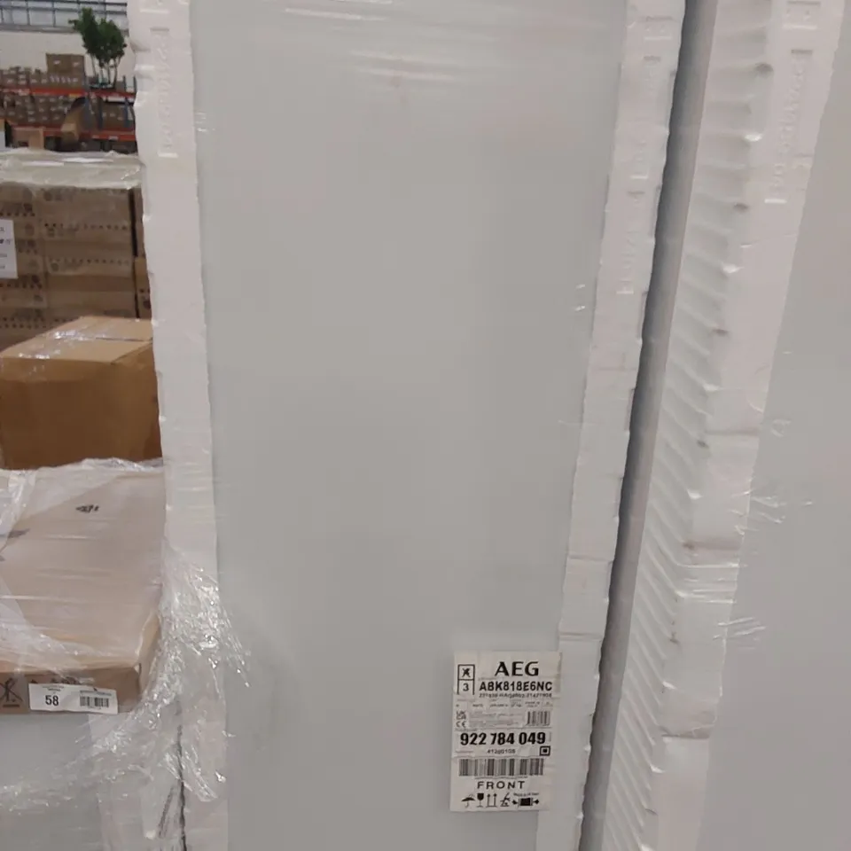 AEG INTEGRATED UPRIGHT 177CM FREEZER MODEL ABK818E6NC RRP £1000