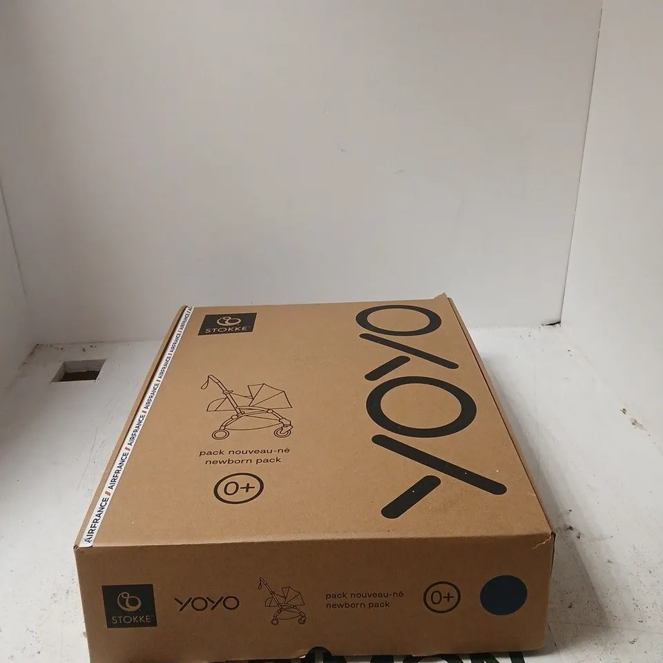 BOXED YOYO NEWBORN PACK - BUGGY COVER AND HOOD 