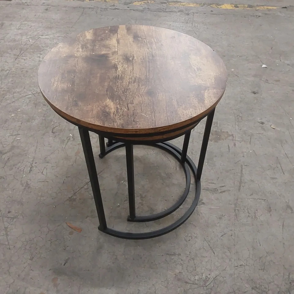 ROUND NEST OF TABLES