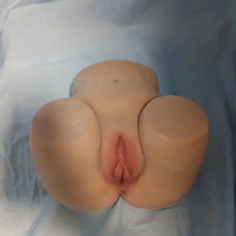SILICONE MALE MASTURBATOR